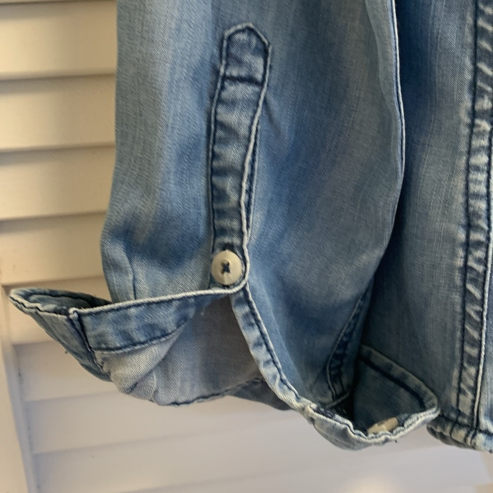 Western Cowgirl Denim Shirt - Picture 11 of 11